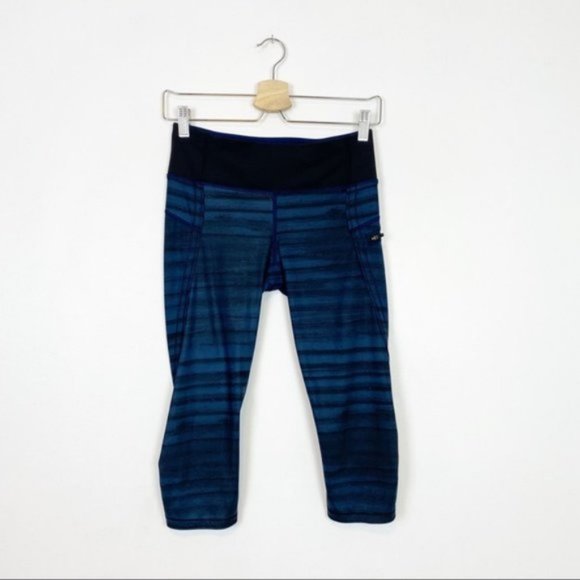 Lululemon | Top Speed Crops Good Vibes Deep Navy Black Size 4 - Picture 2 of 9